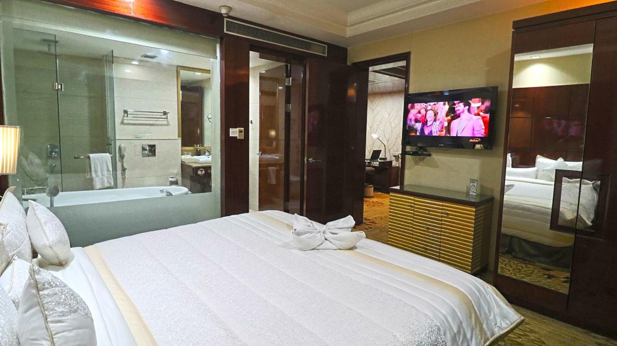 SkyCity Hotel Gurgaon Eksteriør bilde