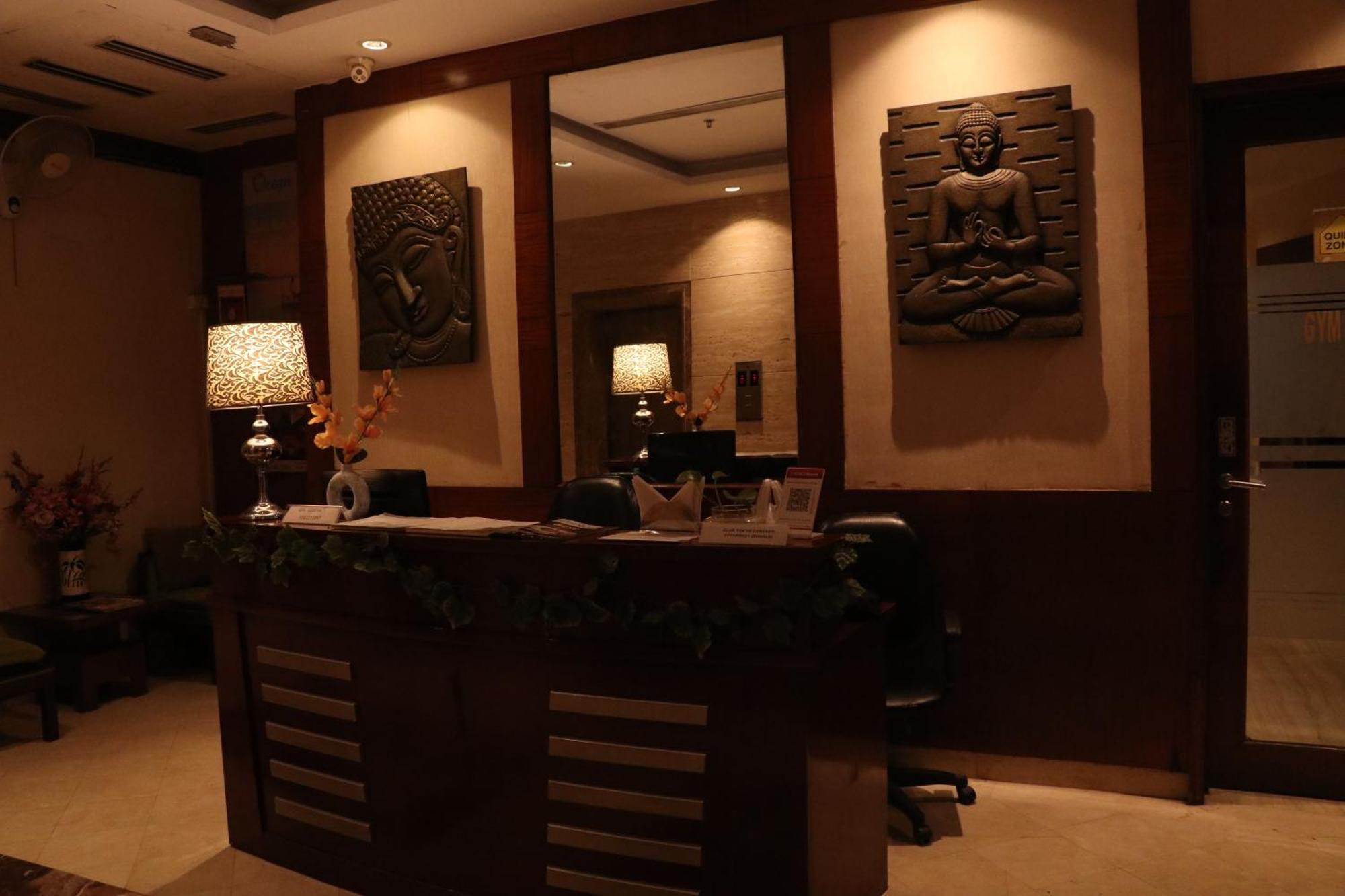 SkyCity Hotel Gurgaon Eksteriør bilde