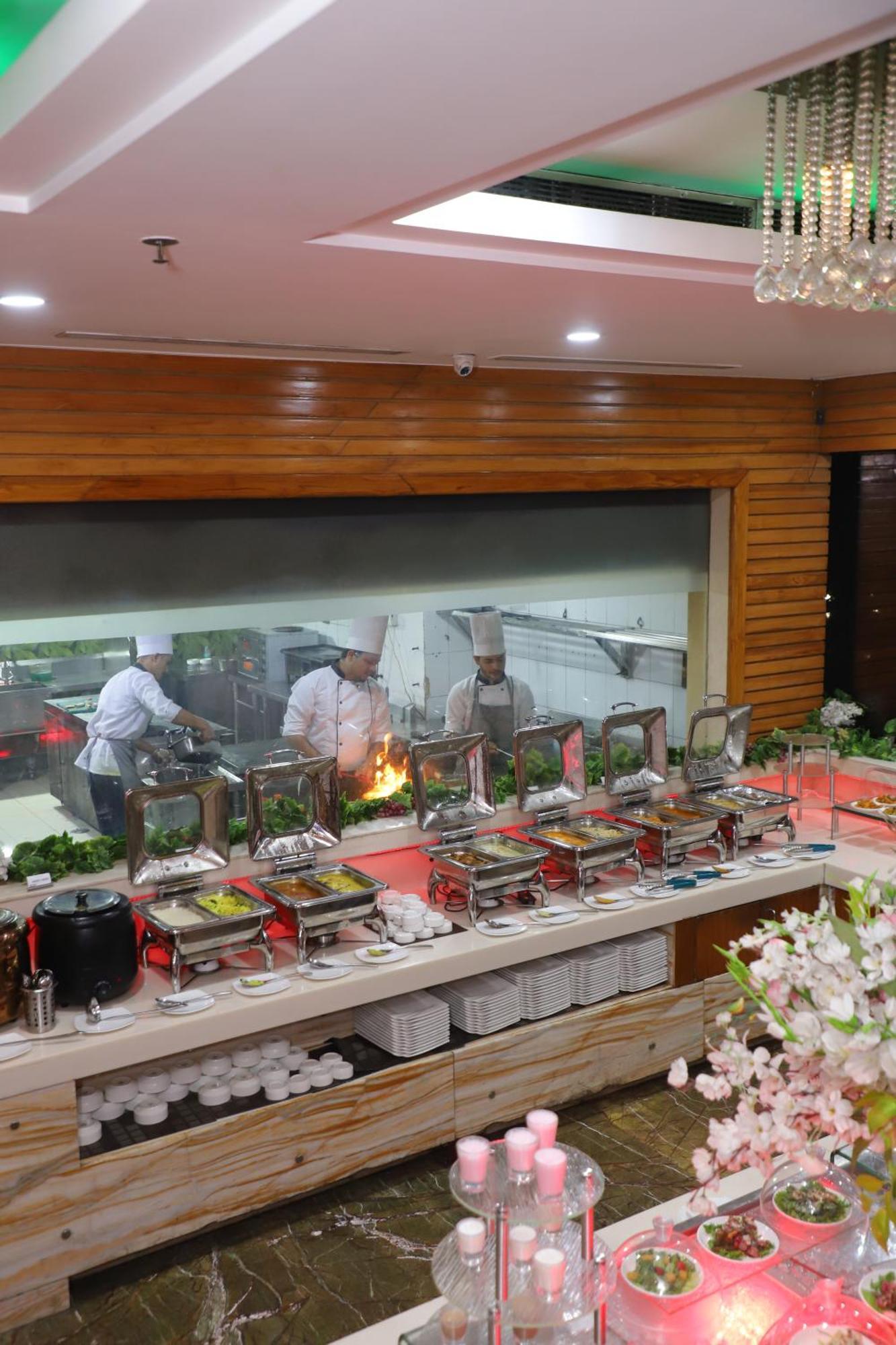 SkyCity Hotel Gurgaon Eksteriør bilde